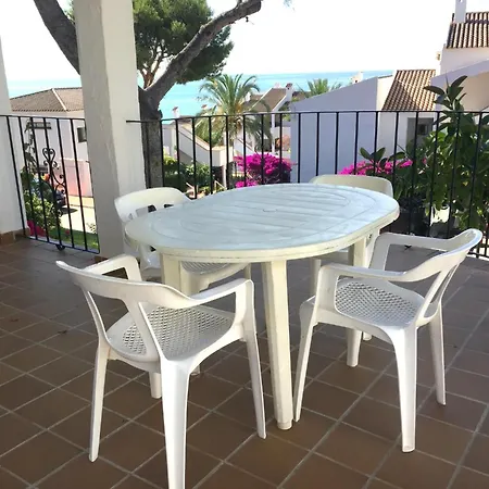 Bertur Residencial Del Moro Apartment